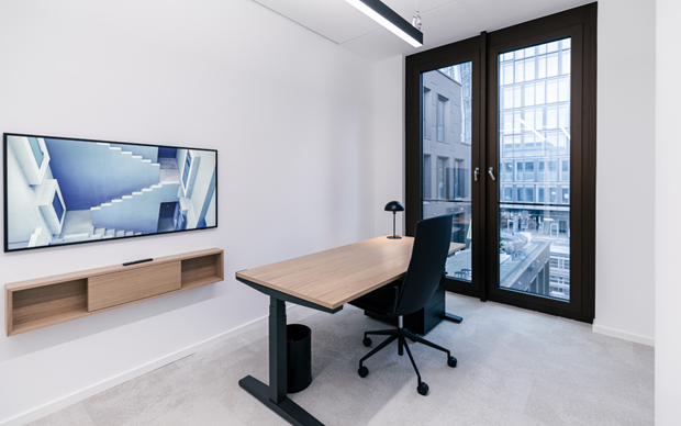 Private office for 1 to 4 people
